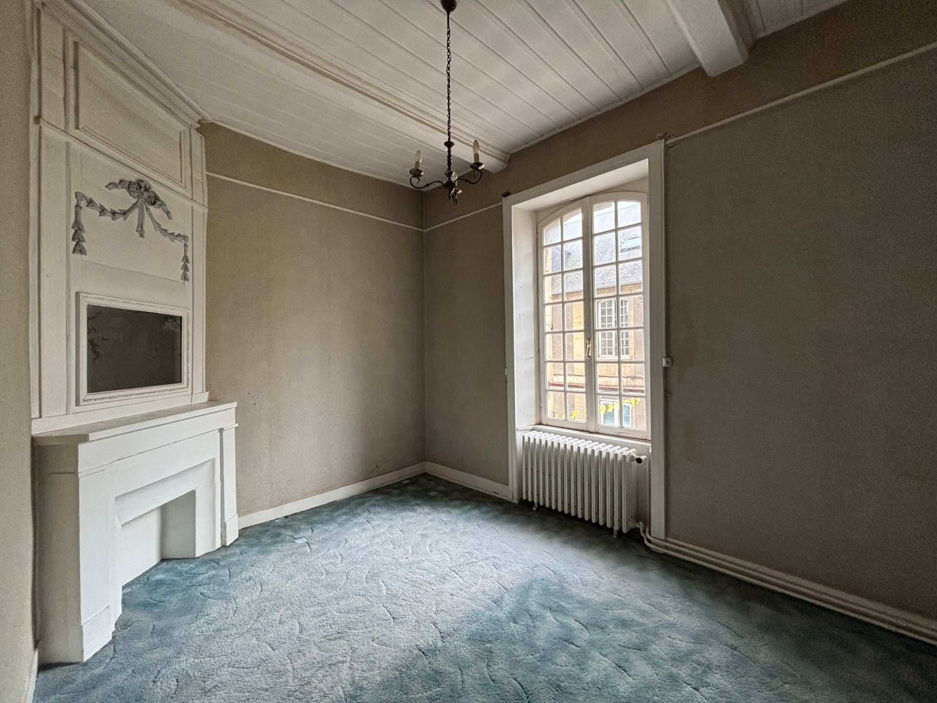 apartment 6 Rooms for sale on BAYEUX (14400)