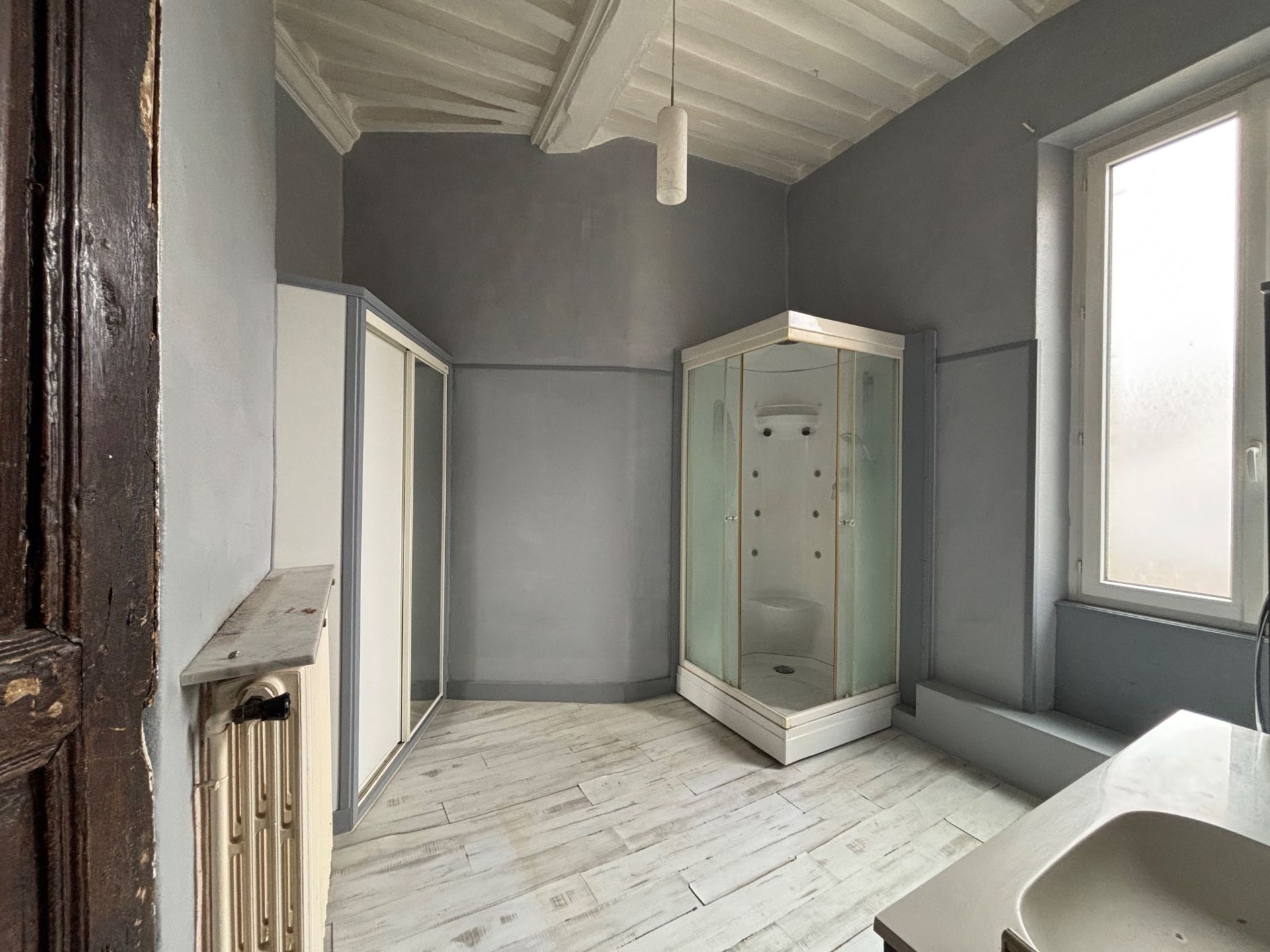 apartment 6 Rooms for sale on BAYEUX (14400)