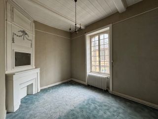 apartment 6 Rooms for sale on BAYEUX (14400)