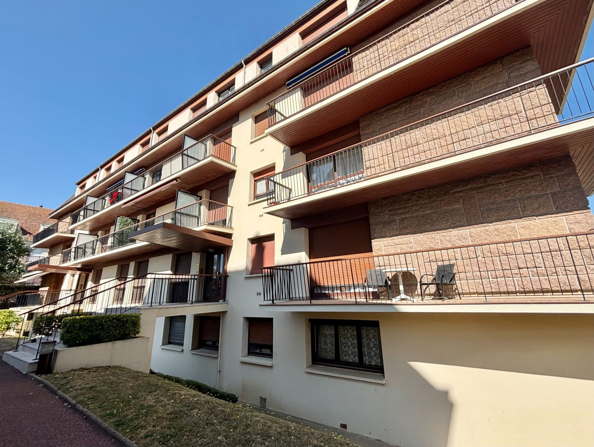 appartement 4 Pièces en vente sur DEAUVILLE (14800)