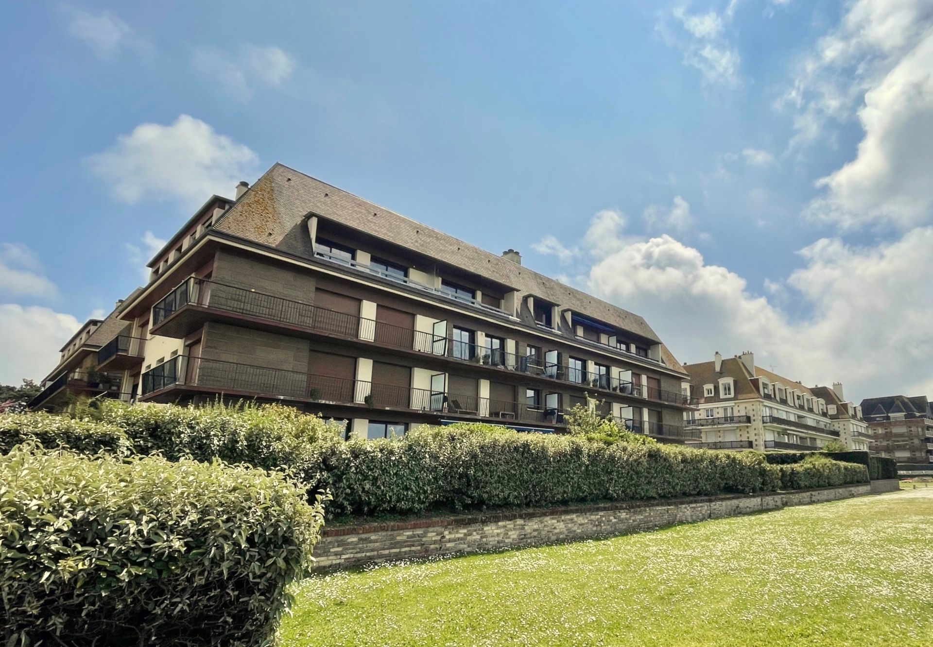 appartement 4 Pièces en vente sur DEAUVILLE (14800)