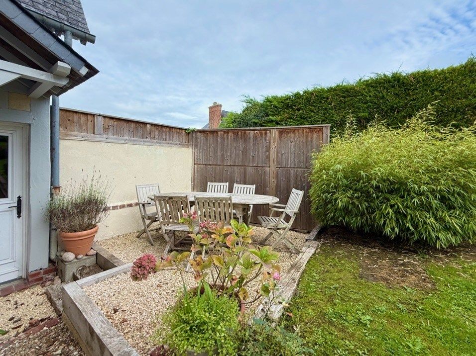 maison normande 8 Pièces en vente sur MANNEVILLE LA PIPARD (14130)