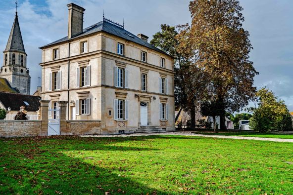 Sale House Creully 12&nbsp;Rooms 272&nbsp;m²