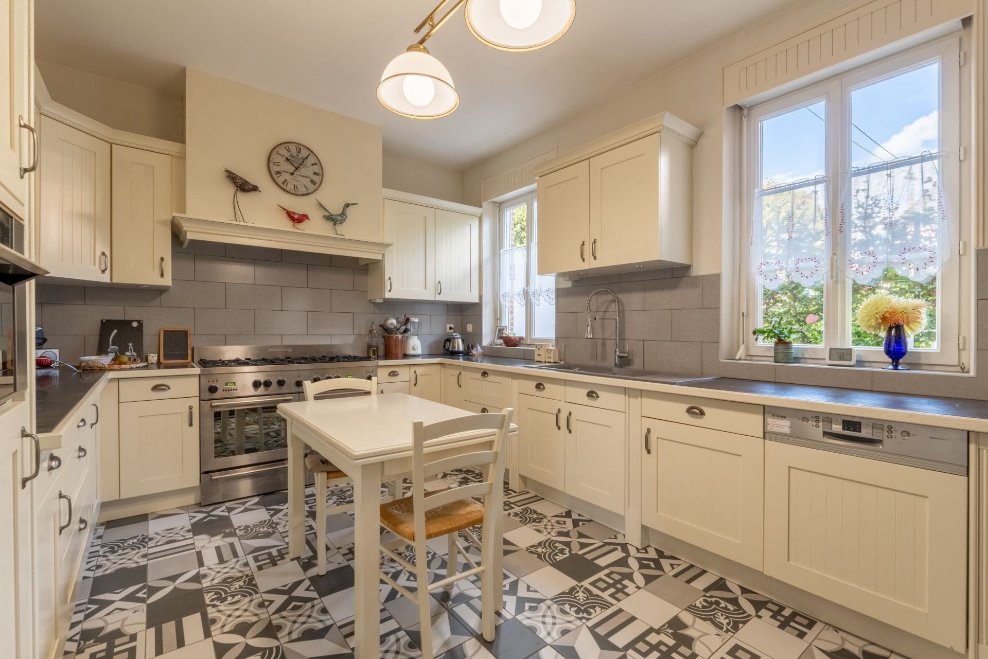 mansion 10 Rooms for sale on DOUDEVILLE (76560)