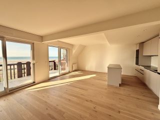 appartement 5 Pièces en vente sur BENERVILLE SUR MER (14910)