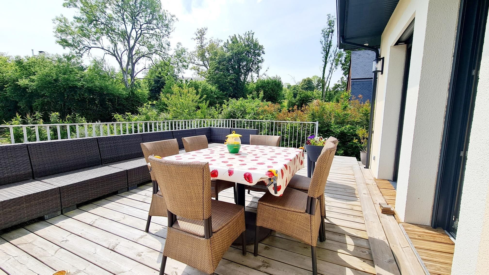 house 5 Rooms for sale on PONT L EVEQUE (14130)