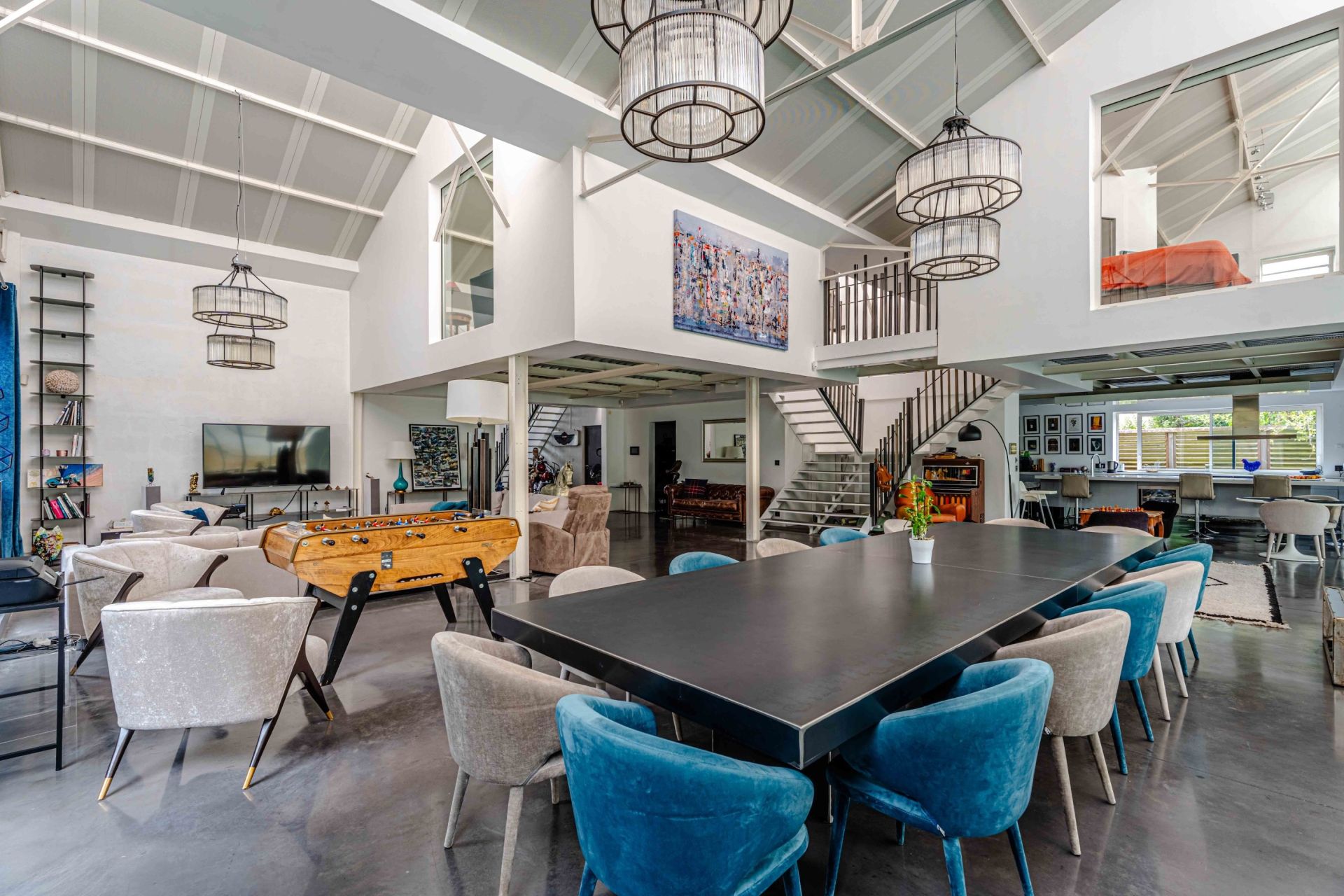 house 7 Rooms for sale on CAEN (14000)