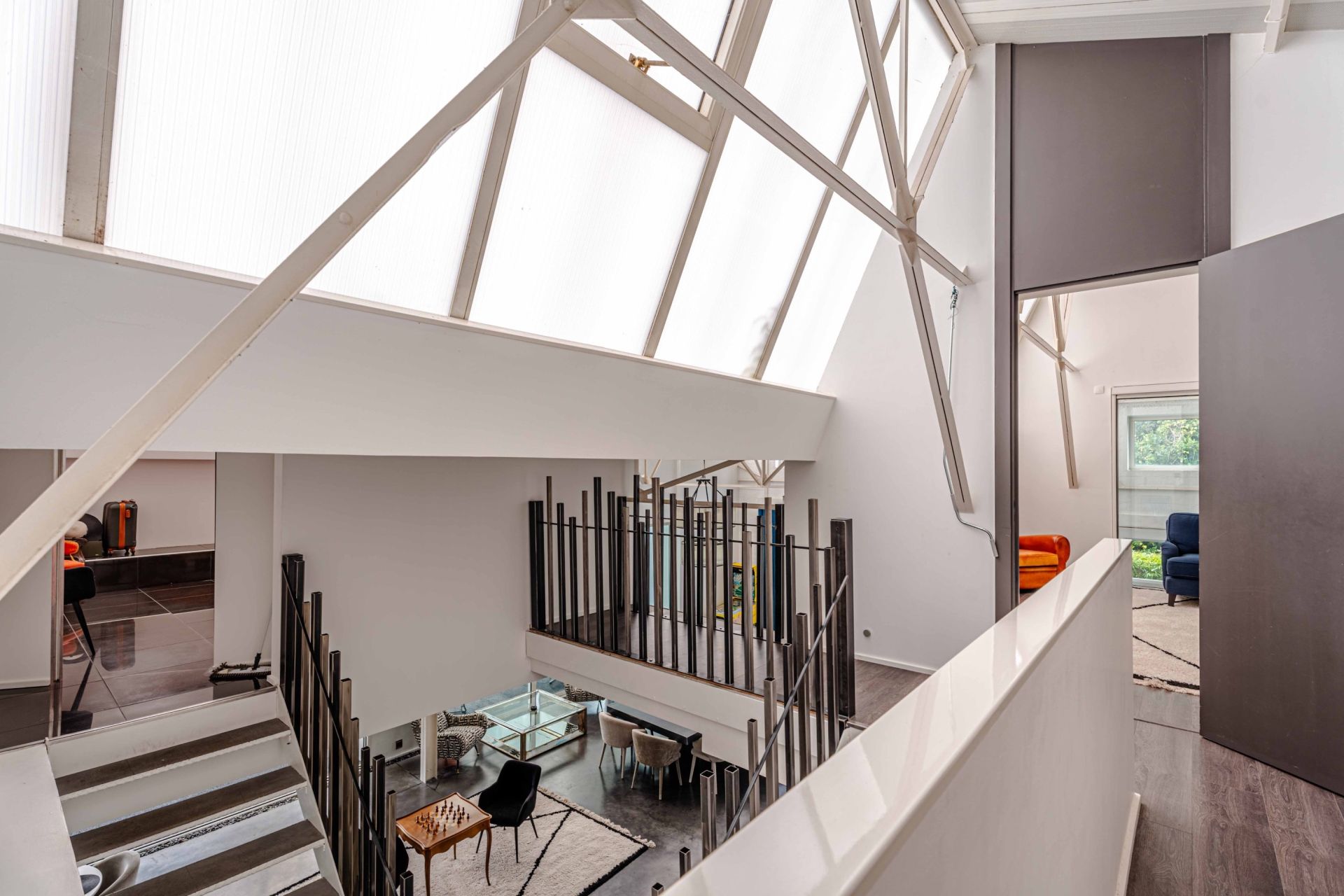 house 7 Rooms for sale on CAEN (14000)