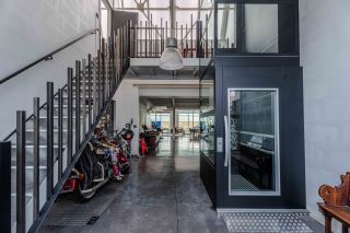 house 7 Rooms for sale on CAEN (14000)