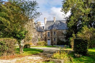 house 20 Rooms for sale on AGNEAUX (50180)