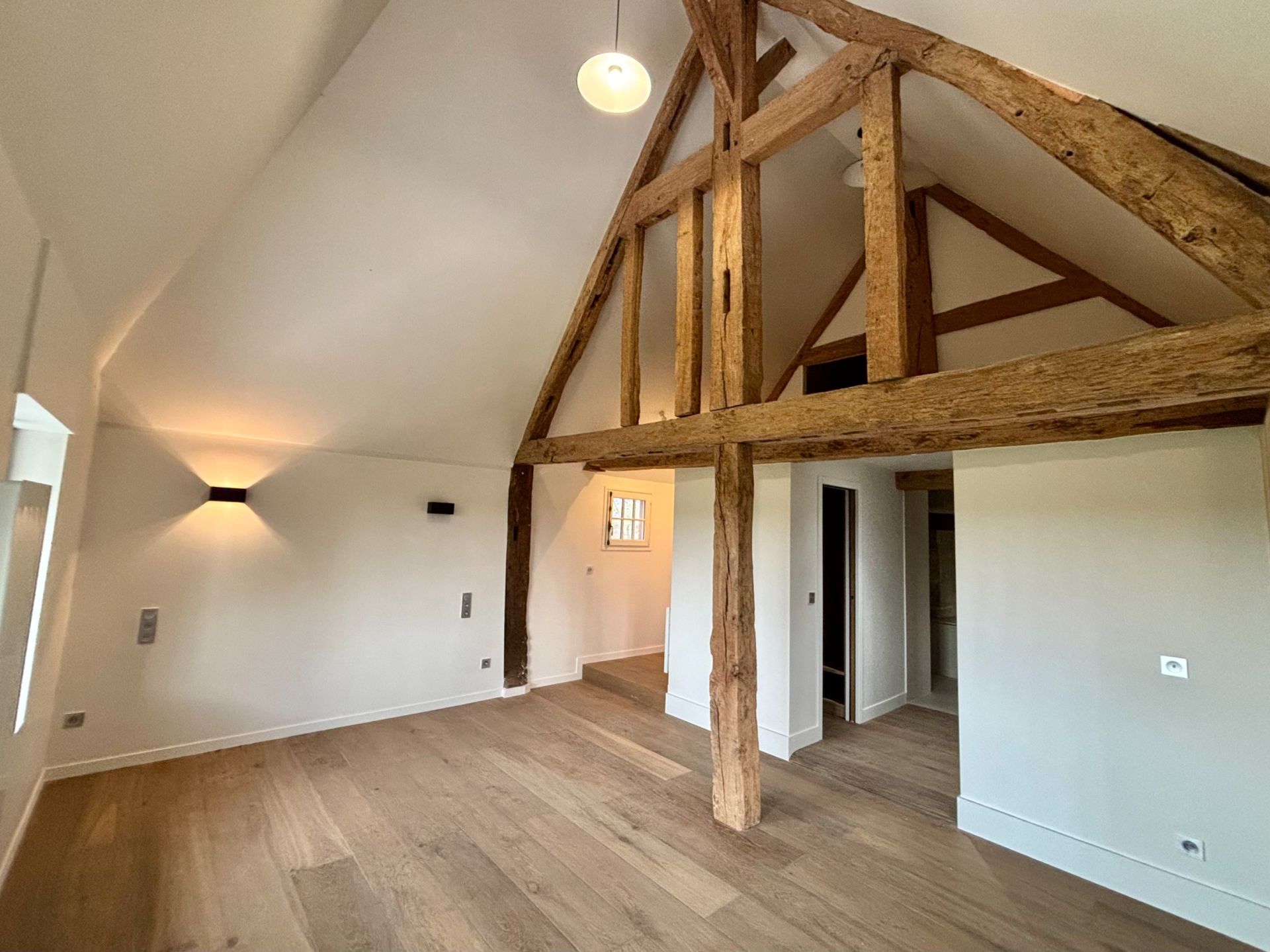 maison 7 Pièces en vente sur MEZIDON VALLEE D AUGE (14140)