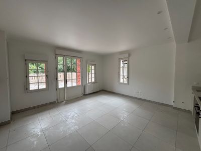 Sale Apartment Trouville-sur-Mer 3 Rooms 61 m²