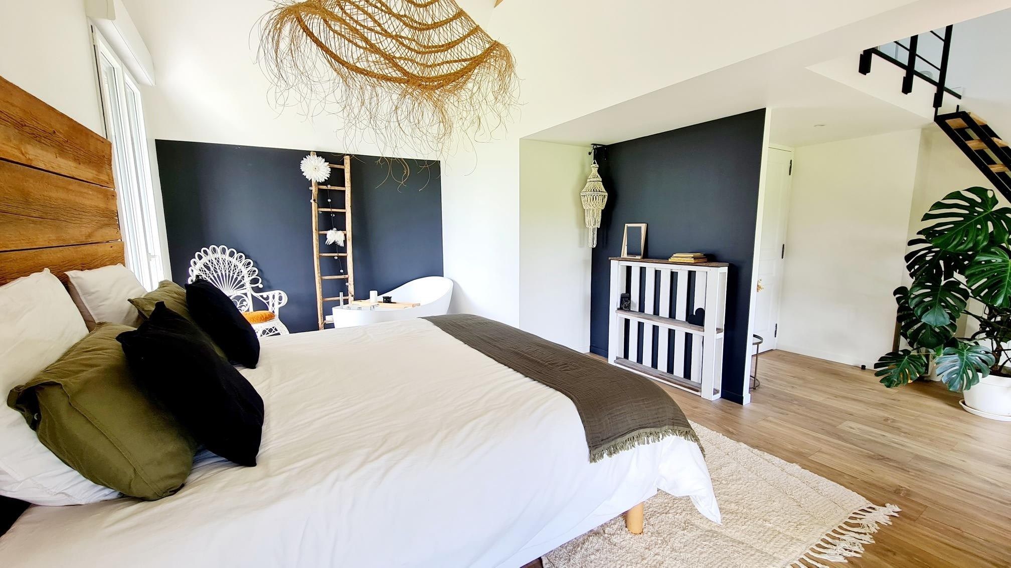 house 5 Rooms for sale on PONT L EVEQUE (14130)