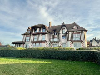 appartement 5 Pièces en vente sur BENERVILLE SUR MER (14910)