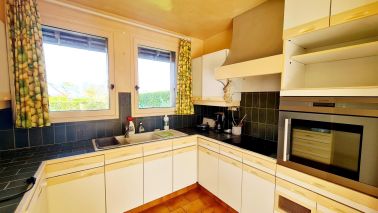 house 7 Rooms for sale on HONFLEUR (14600)