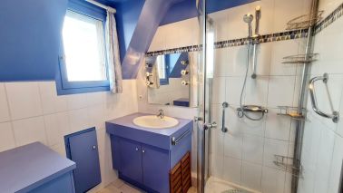 house 7 Rooms for sale on HONFLEUR (14600)