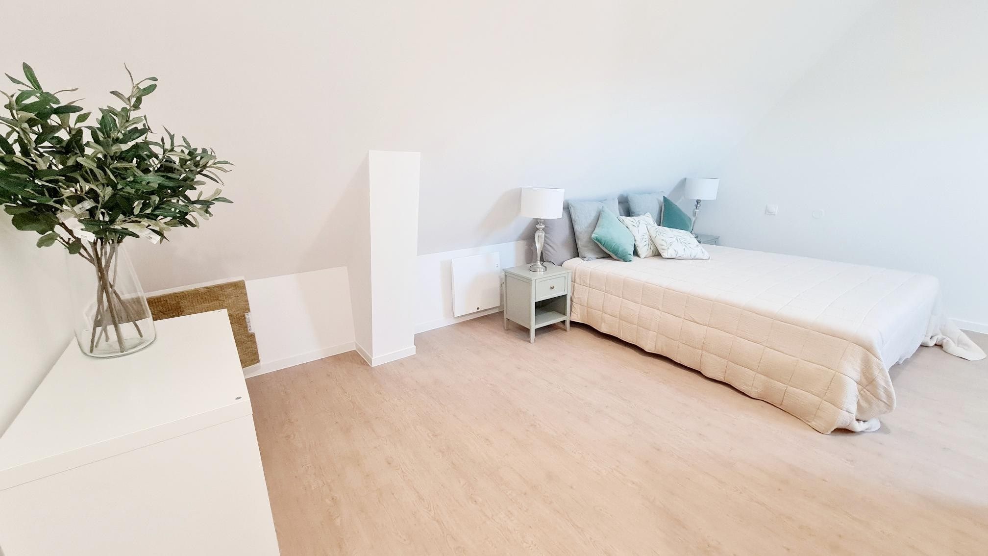 house 5 Rooms for sale on PONT L EVEQUE (14130)