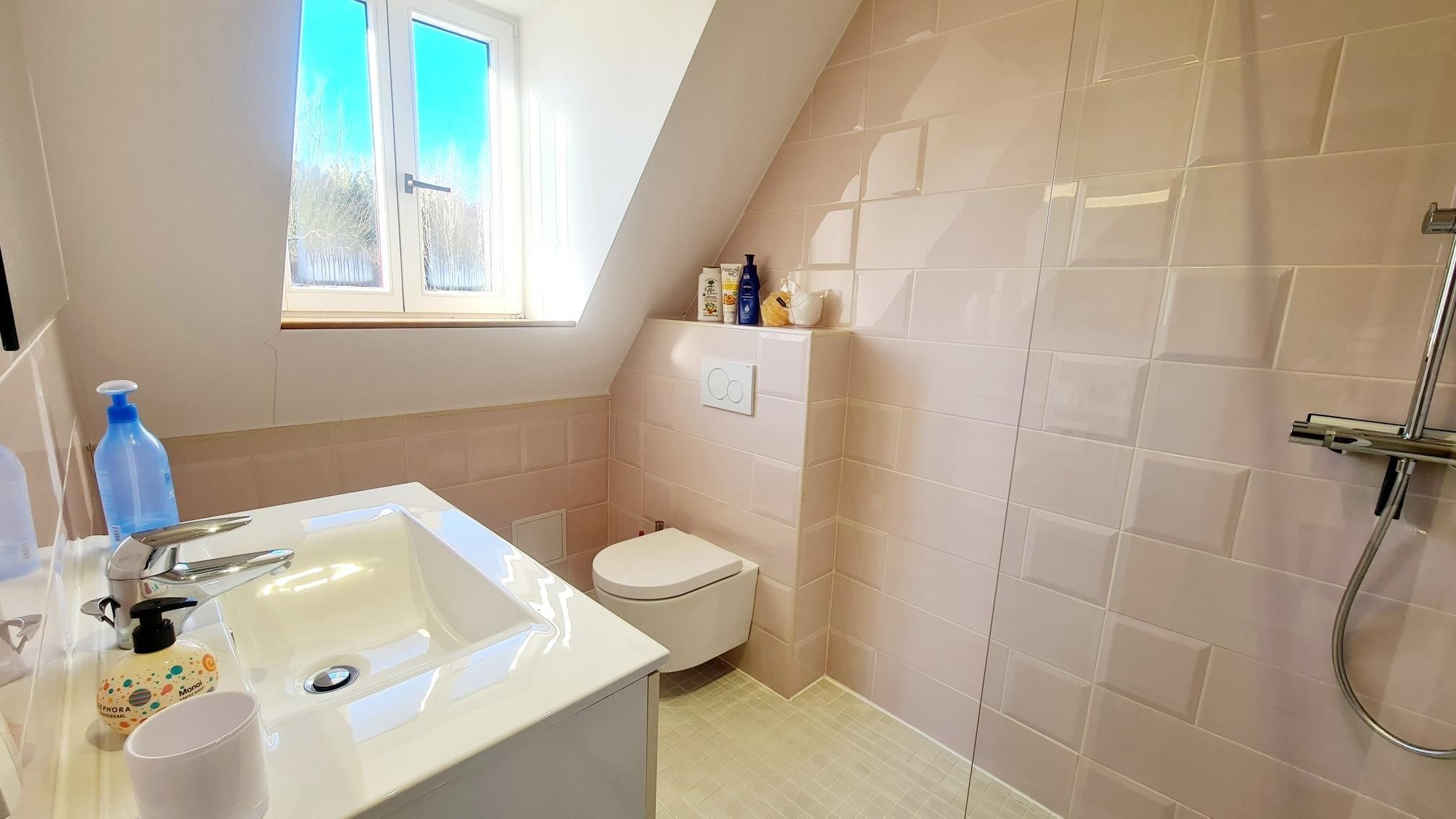 maison 9 Pièces en vente sur QUETTEVILLE (14130)