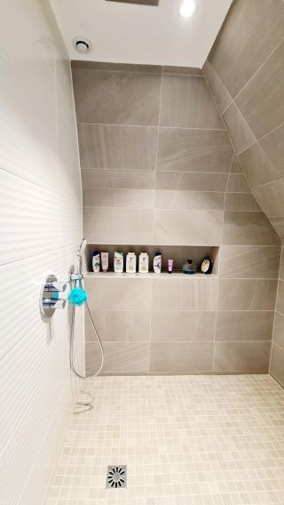 house 9 Rooms for sale on PONT L EVEQUE (14130)