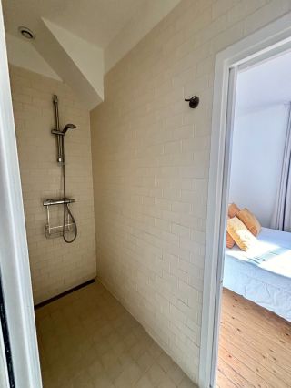 apartment 6 Rooms for sale on VILLERS SUR MER (14640)