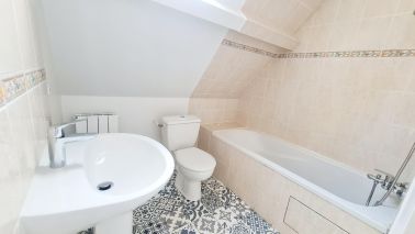 house 3 Rooms for sale on PONT L EVEQUE (14130)