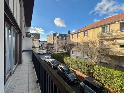 Sale Apartment Deauville 3 Rooms 60 m²