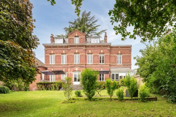 Vente Maison Mont-Saint-Aignan 11&nbsp;Pièces 209&nbsp;m²