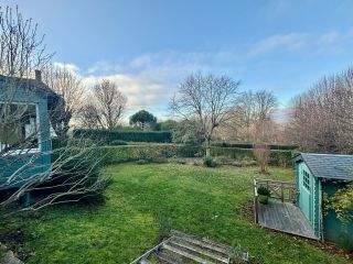 house 5 Rooms for sale on TROUVILLE SUR MER (14360)