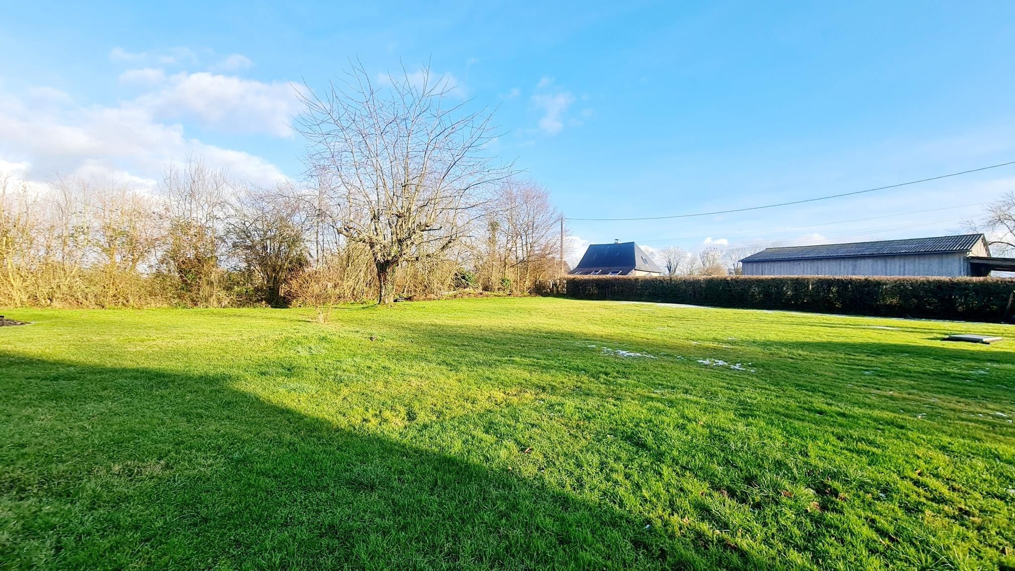 house 7 Rooms for sale on BEAUMONT EN AUGE (14950)