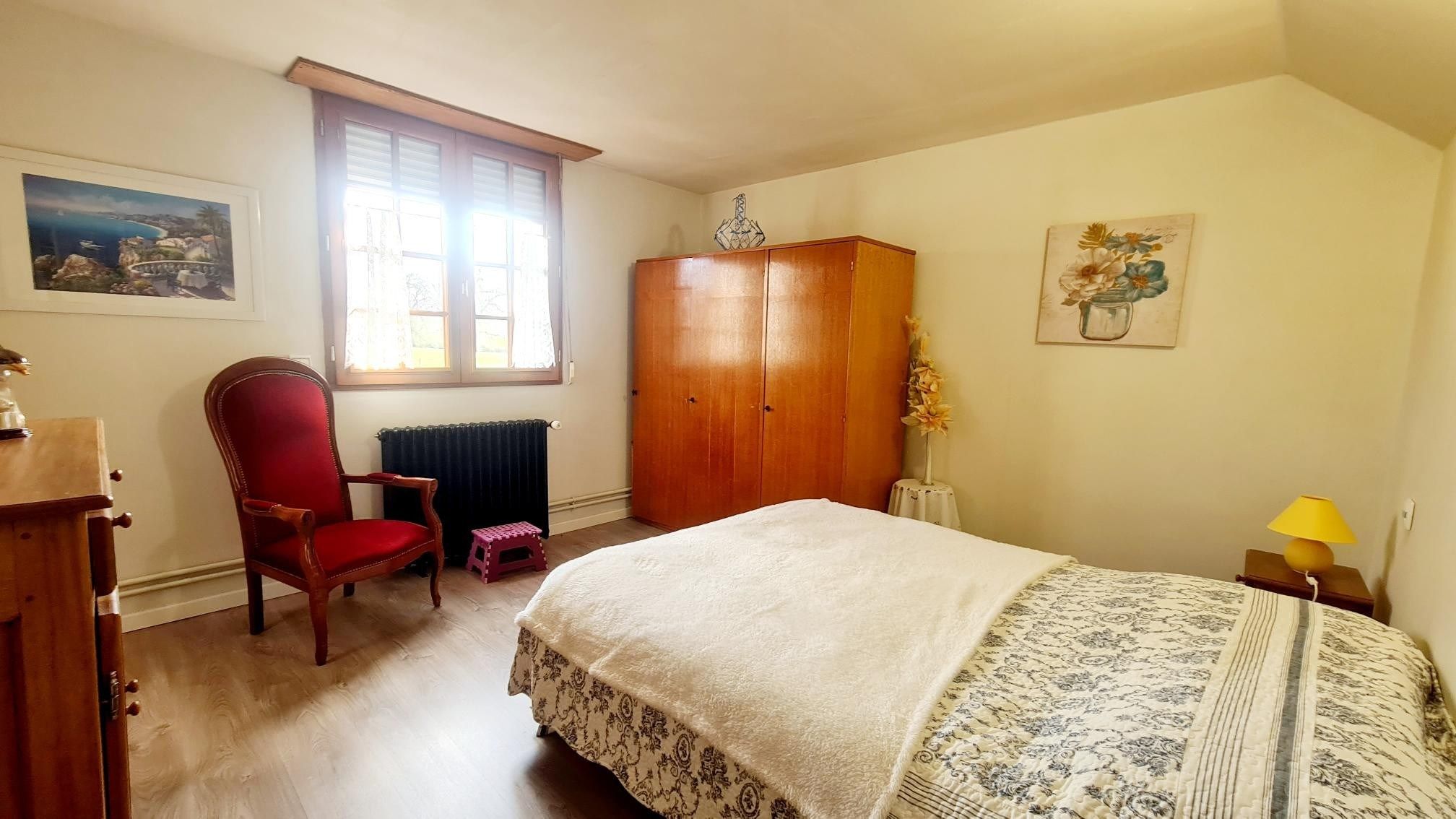 house 7 Rooms for sale on BEAUMONT EN AUGE (14950)