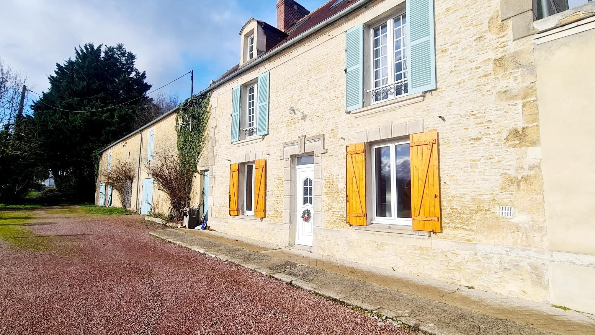 maison 8 Pièces en vente sur ARGENCES (14370)