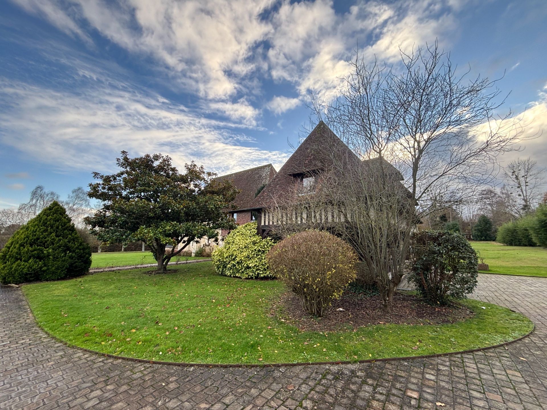 maison 13 Pièces en vente sur ST ARNOULT (14800)