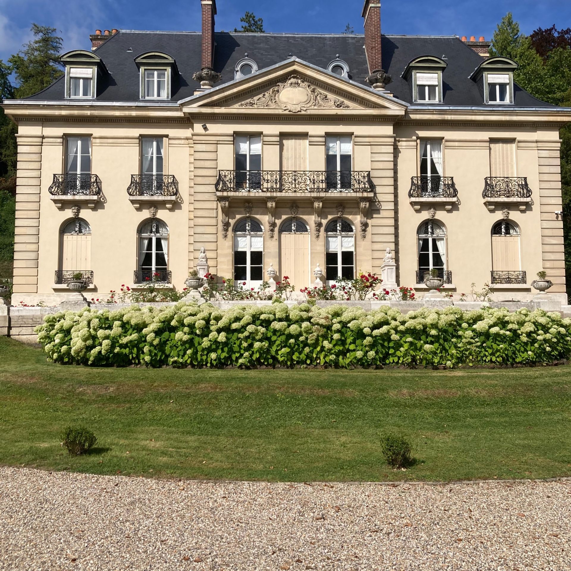 castle 10 Rooms for sale on ST PIERRE DU VAUVRAY (27430)