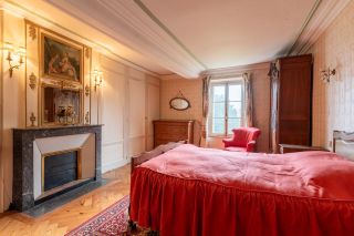 house 13 Rooms for sale on CRIQUETOT L ESNEVAL (76280)