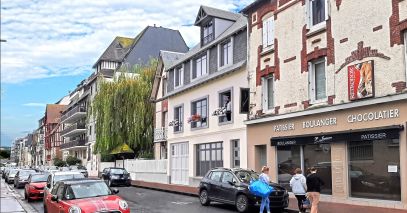 apartment 3 Rooms for sale on DEAUVILLE (14800)