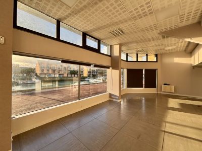 Sale Activity premises Deauville 225&nbsp;m²