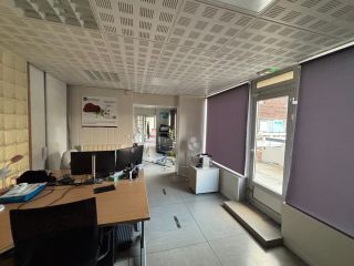 activity premises for sale on DEAUVILLE (14800)