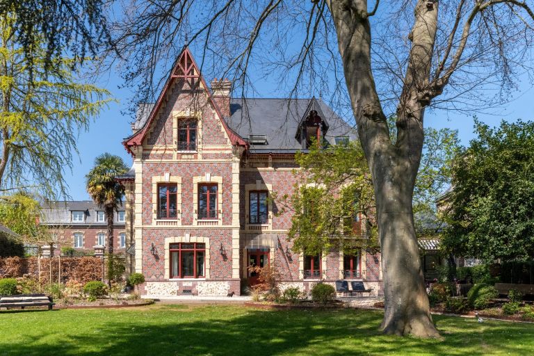 maison 10 Pièces en vente sur MONT ST AIGNAN (76130)