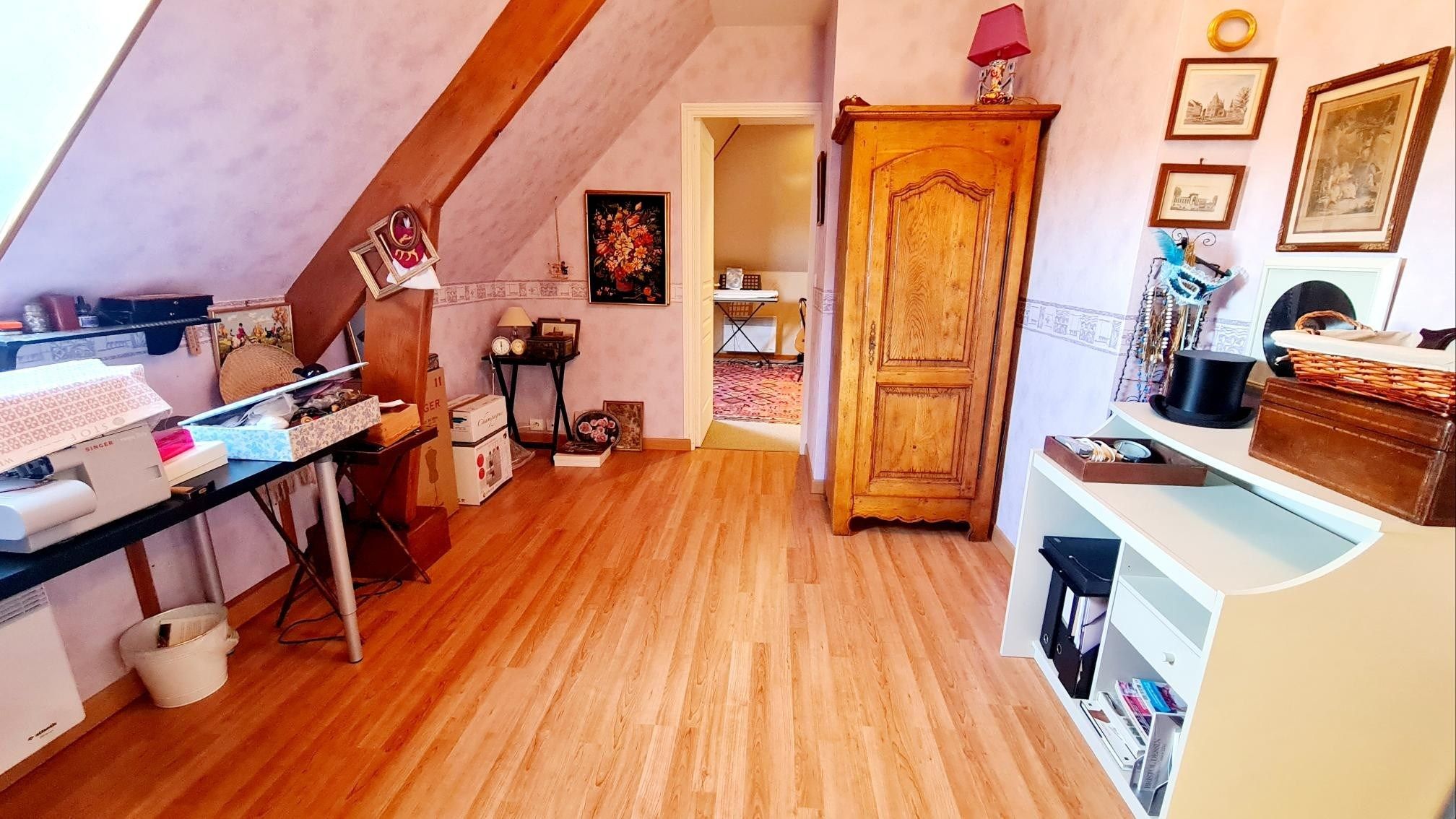maison 8 Pièces en vente sur PONT L EVEQUE (14130)