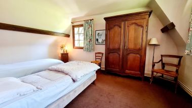 house 6 Rooms for sale on PONT L EVEQUE (14130)