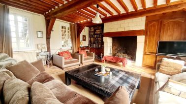 house 10 Rooms for sale on CAMBREMER (14340)