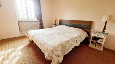 house 10 Rooms for sale on CAMBREMER (14340)