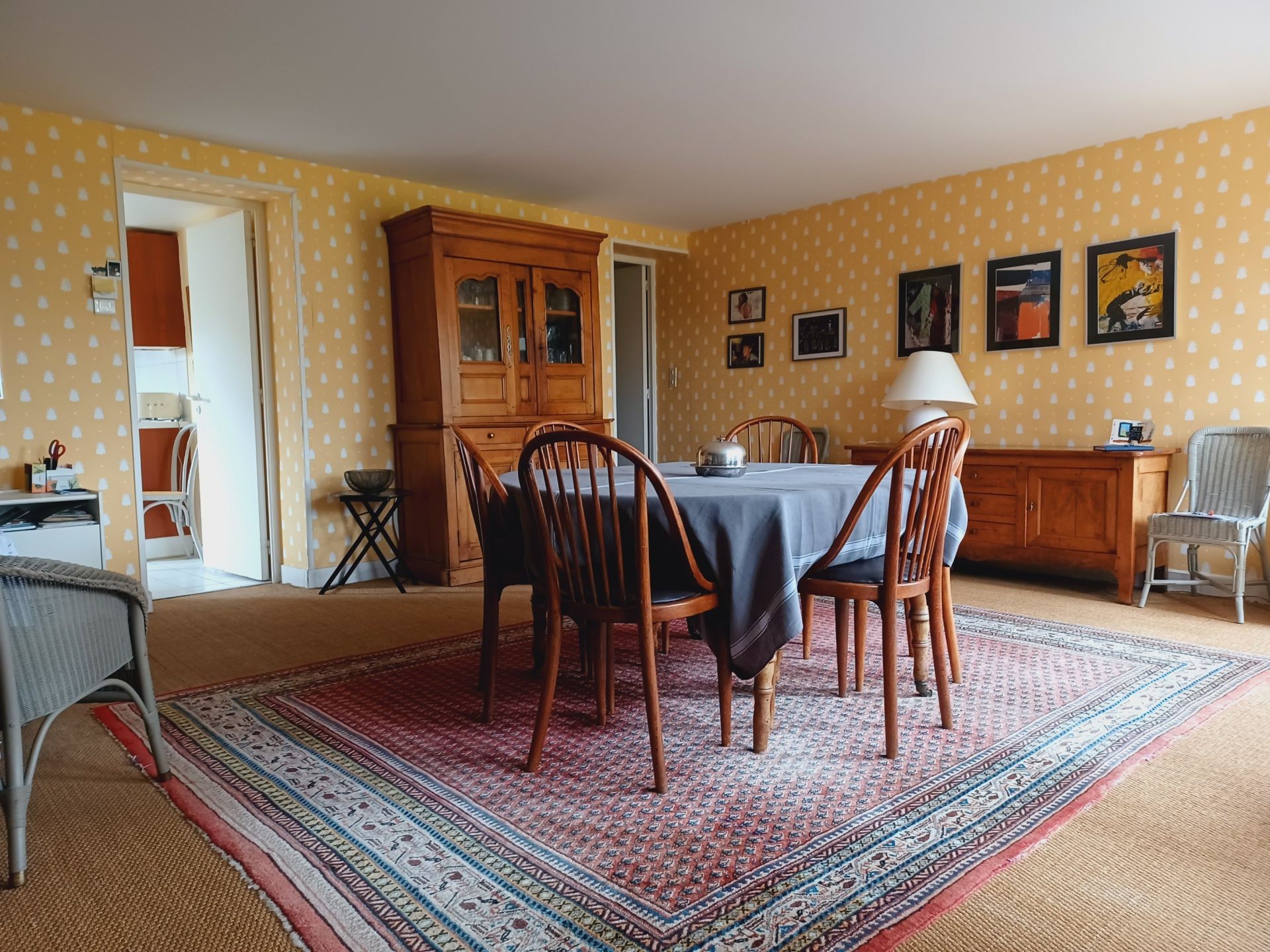 house 5 Rooms for sale on CAPELLE LES GRANDS (27270)