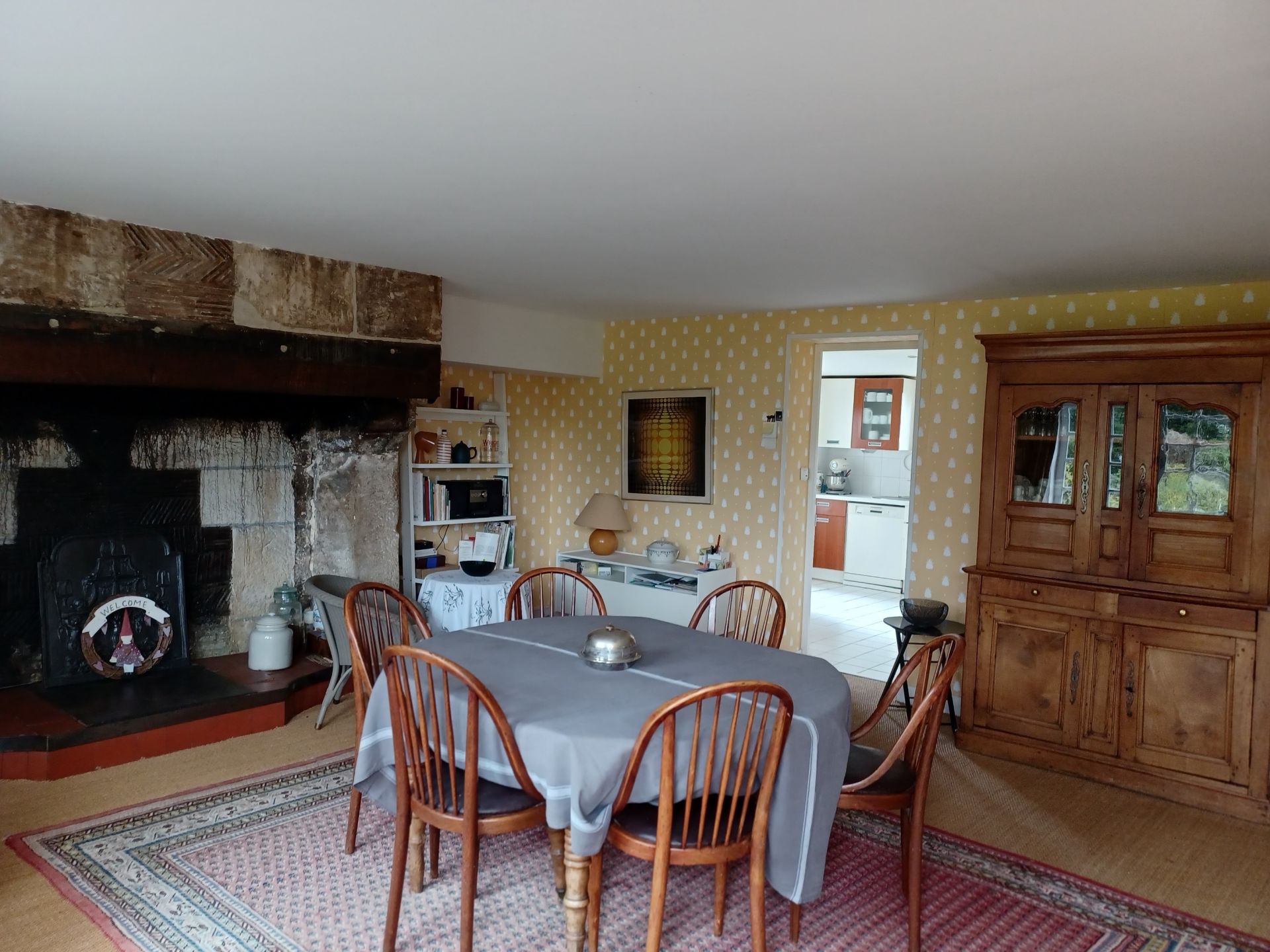 house 5 Rooms for sale on CAPELLE LES GRANDS (27270)