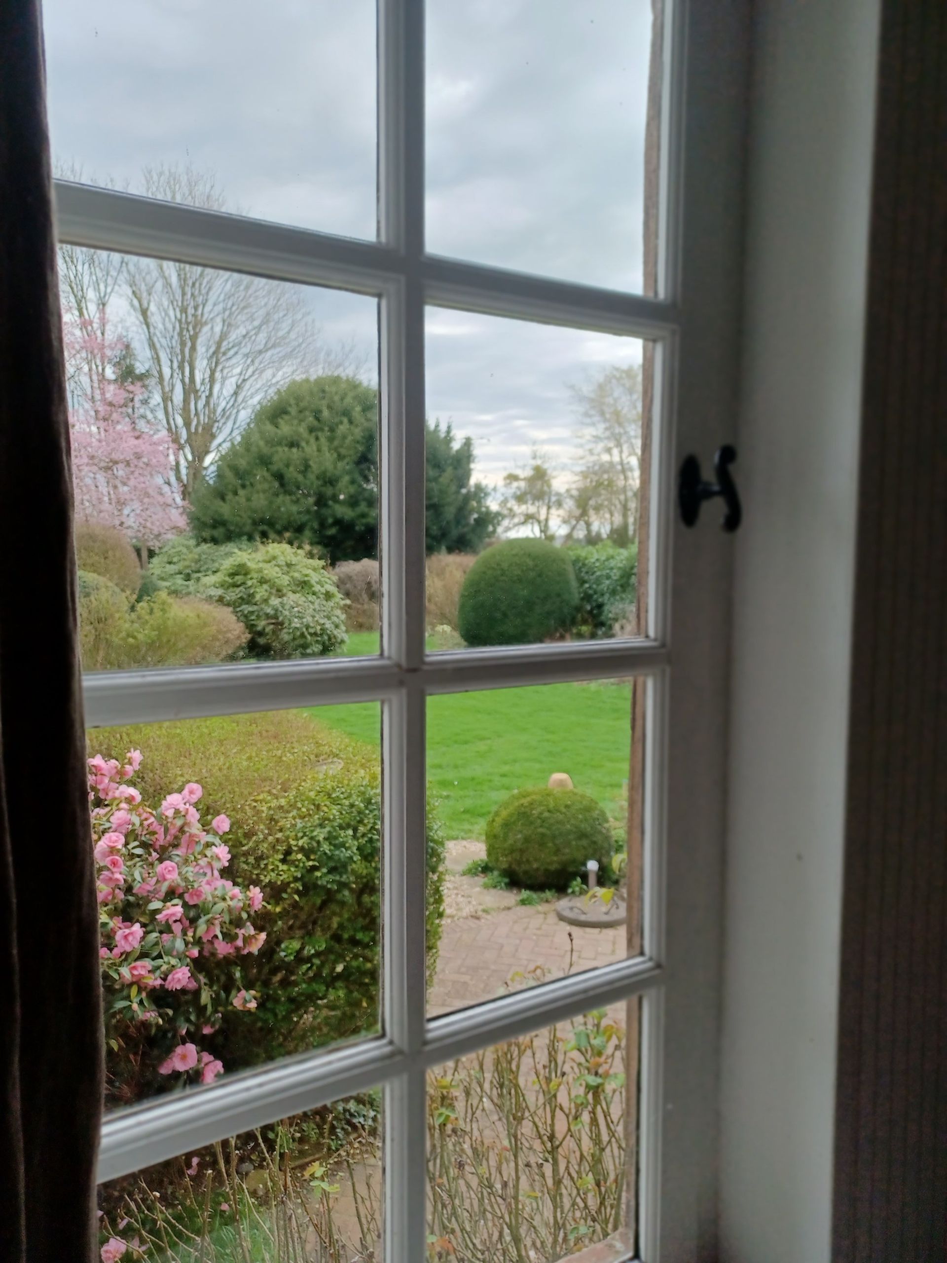 house 5 Rooms for sale on CAPELLE LES GRANDS (27270)