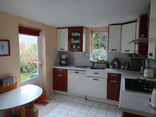 house 5 Rooms for sale on CAPELLE LES GRANDS (27270)