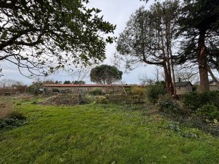 maison 10 Pièces en vente sur VIERVILLE SUR MER (14710)