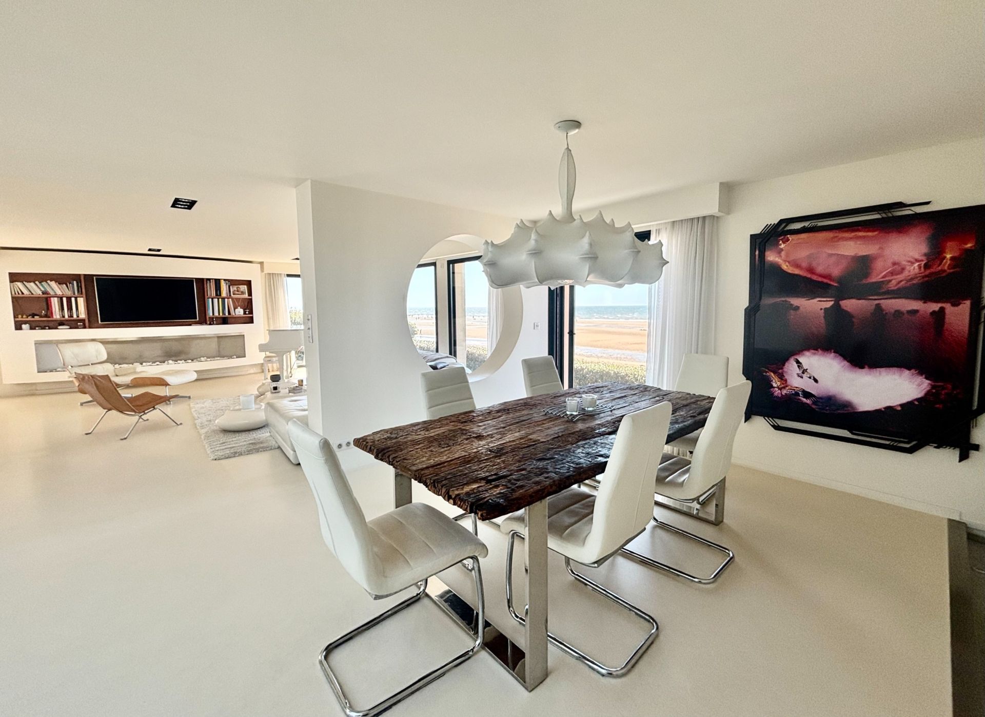 house 7 Rooms for sale on VILLERS SUR MER (14640)