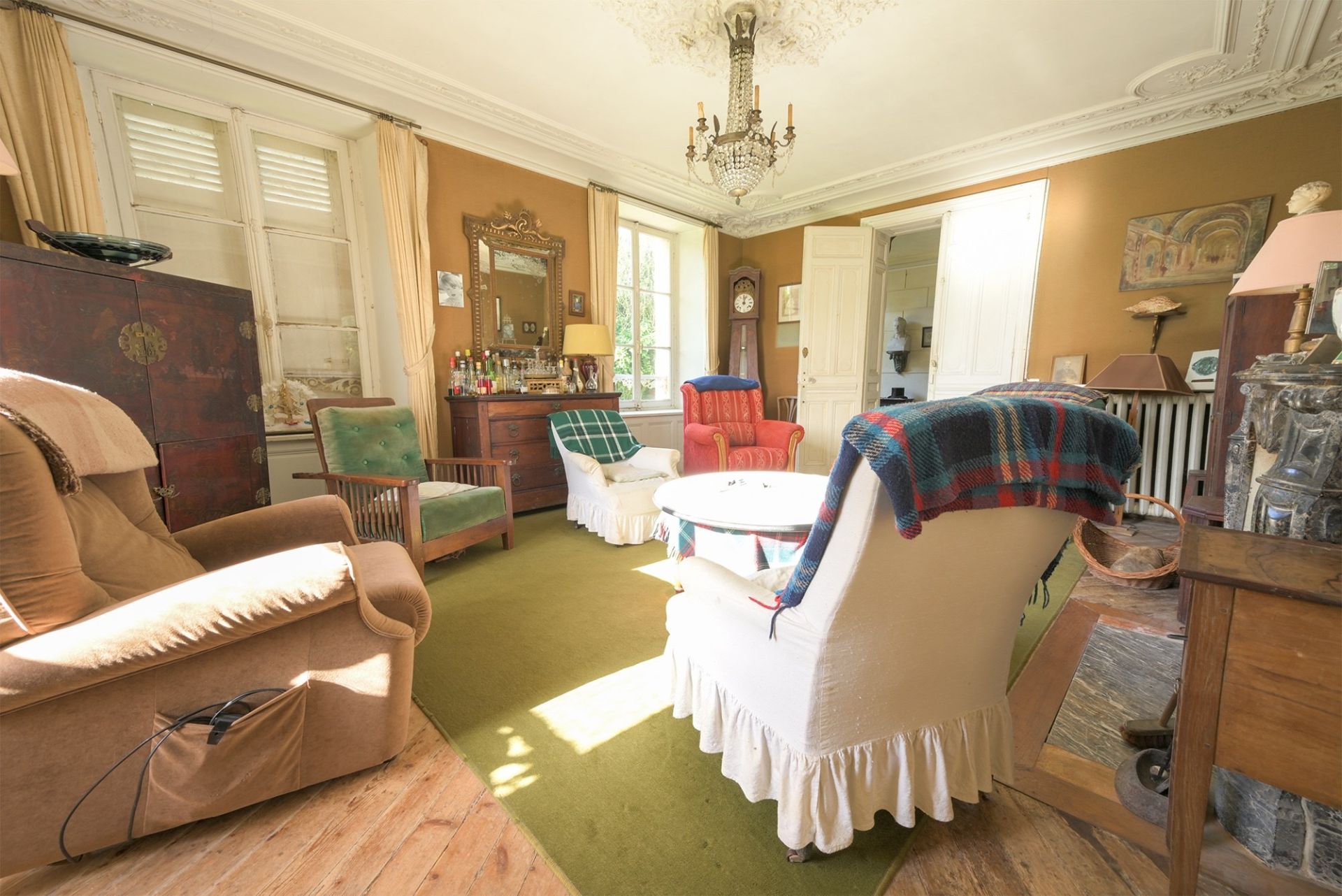 house 19 Rooms for sale on GRANDCAMP MAISY (14450)