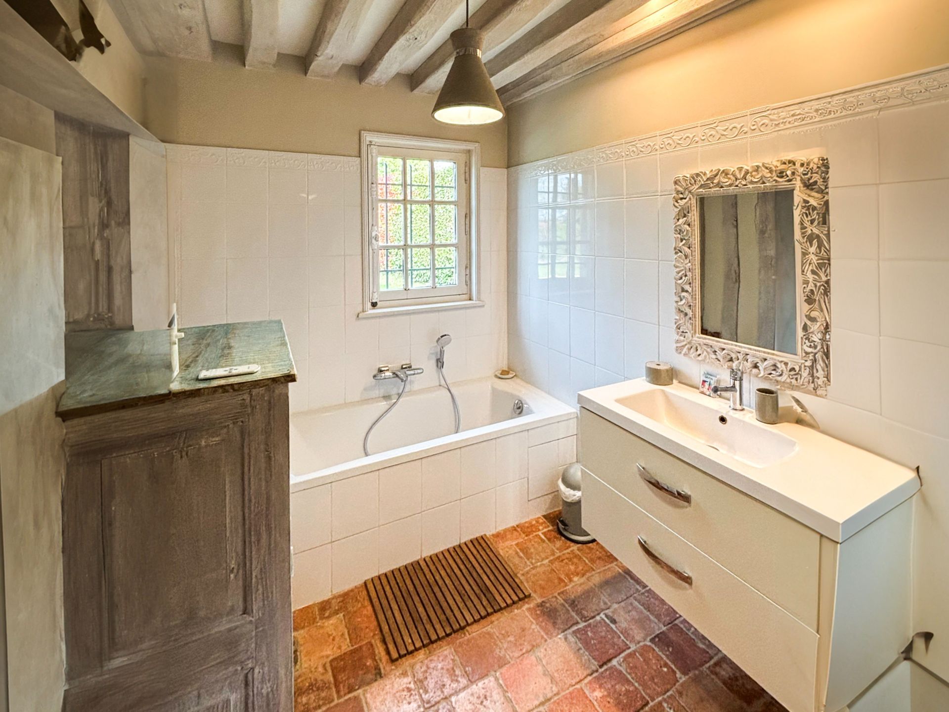 Norman house 6 Rooms for seasonal rent on TOURGEVILLE (14800)